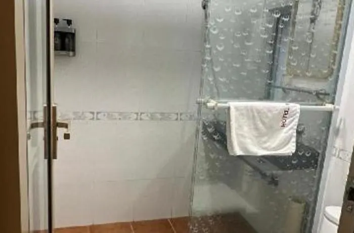 Holiday Hotel Hotel
