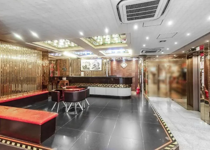 Holiday Hotel Hotel 2*